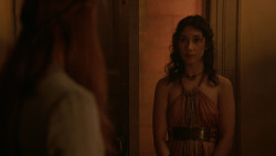 extant_GameOfThrones_2x03-WhatIsDeadMayNeverDie_2283