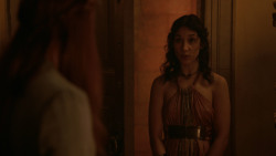 extant_GameOfThrones_2x03-WhatIsDeadMayNeverDie_2299