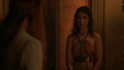 extant_GameOfThrones_2x03-WhatIsDeadMayNeverDie_2325