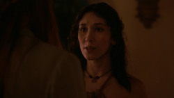 extant_GameOfThrones_2x03-WhatIsDeadMayNeverDie_2340