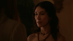 extant_GameOfThrones_2x03-WhatIsDeadMayNeverDie_2345