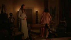 extant_GameOfThrones_2x03-WhatIsDeadMayNeverDie_2366