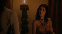 extant_GameOfThrones_2x03-WhatIsDeadMayNeverDie_2383