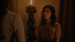 extant_GameOfThrones_2x03-WhatIsDeadMayNeverDie_2387