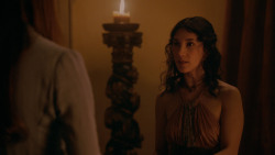 extant_GameOfThrones_2x03-WhatIsDeadMayNeverDie_2396