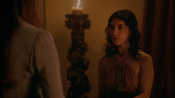 extant_GameOfThrones_2x03-WhatIsDeadMayNeverDie_2423