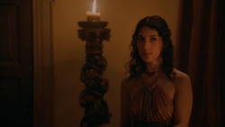 extant_GameOfThrones_2x03-WhatIsDeadMayNeverDie_2451
