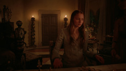 extant_GameOfThrones_2x03-WhatIsDeadMayNeverDie_2461