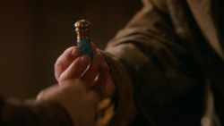 extant_GameOfThrones_2x03-WhatIsDeadMayNeverDie_2477