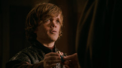 extant_GameOfThrones_2x03-WhatIsDeadMayNeverDie_2478