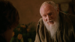 extant_GameOfThrones_2x03-WhatIsDeadMayNeverDie_2489
