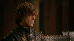 extant_GameOfThrones_2x03-WhatIsDeadMayNeverDie_2522