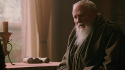 extant_GameOfThrones_2x03-WhatIsDeadMayNeverDie_2533