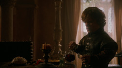 extant_GameOfThrones_2x03-WhatIsDeadMayNeverDie_2604