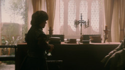 extant_GameOfThrones_2x03-WhatIsDeadMayNeverDie_2626