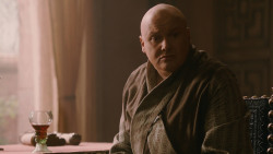 extant_GameOfThrones_2x03-WhatIsDeadMayNeverDie_2694
