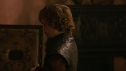 extant_GameOfThrones_2x03-WhatIsDeadMayNeverDie_2697