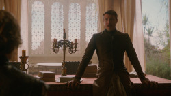 extant_GameOfThrones_2x03-WhatIsDeadMayNeverDie_2744