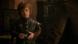 extant_GameOfThrones_2x03-WhatIsDeadMayNeverDie_2751