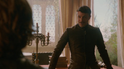 extant_GameOfThrones_2x03-WhatIsDeadMayNeverDie_2757