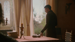 extant_GameOfThrones_2x03-WhatIsDeadMayNeverDie_2782