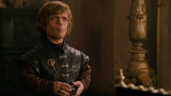 extant_GameOfThrones_2x03-WhatIsDeadMayNeverDie_2796