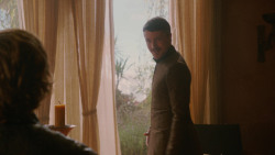 extant_GameOfThrones_2x03-WhatIsDeadMayNeverDie_2818