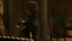 extant_GameOfThrones_2x03-WhatIsDeadMayNeverDie_2898
