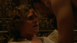extant_GameOfThrones_2x03-WhatIsDeadMayNeverDie_2943