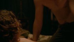 extant_GameOfThrones_2x03-WhatIsDeadMayNeverDie_3043