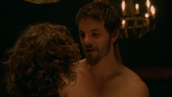 extant_GameOfThrones_2x03-WhatIsDeadMayNeverDie_3069