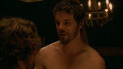 extant_GameOfThrones_2x03-WhatIsDeadMayNeverDie_3070