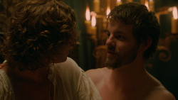 extant_GameOfThrones_2x03-WhatIsDeadMayNeverDie_3107