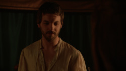 extant_GameOfThrones_2x03-WhatIsDeadMayNeverDie_3221