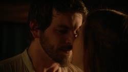 extant_GameOfThrones_2x03-WhatIsDeadMayNeverDie_3313