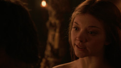 extant_GameOfThrones_2x03-WhatIsDeadMayNeverDie_3339