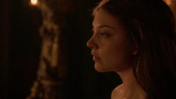 extant_GameOfThrones_2x03-WhatIsDeadMayNeverDie_3354