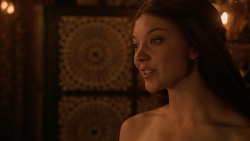 extant_GameOfThrones_2x03-WhatIsDeadMayNeverDie_3365