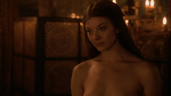 extant_GameOfThrones_2x03-WhatIsDeadMayNeverDie_3384