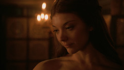 extant_GameOfThrones_2x03-WhatIsDeadMayNeverDie_3391