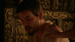 extant_GameOfThrones_2x03-WhatIsDeadMayNeverDie_3394
