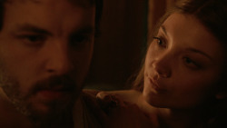 extant_GameOfThrones_2x03-WhatIsDeadMayNeverDie_3406