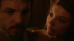 extant_GameOfThrones_2x03-WhatIsDeadMayNeverDie_3408