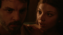 extant_GameOfThrones_2x03-WhatIsDeadMayNeverDie_3424