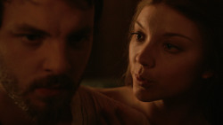 extant_GameOfThrones_2x03-WhatIsDeadMayNeverDie_3425