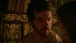 extant_GameOfThrones_2x03-WhatIsDeadMayNeverDie_3476