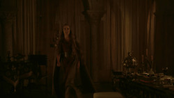 extant_GameOfThrones_2x03-WhatIsDeadMayNeverDie_3494