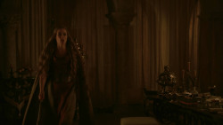 extant_GameOfThrones_2x03-WhatIsDeadMayNeverDie_3496