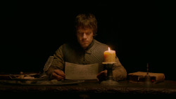 extant_GameOfThrones_2x03-WhatIsDeadMayNeverDie_3645