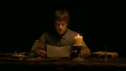 extant_GameOfThrones_2x03-WhatIsDeadMayNeverDie_3647